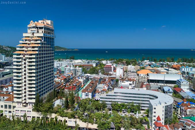 The Royal Paradise Hotel & Spa